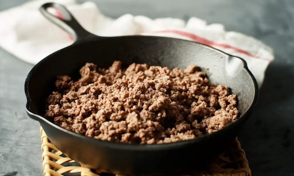 Do You Rinse Ground Beef Before Or After Cooking It?